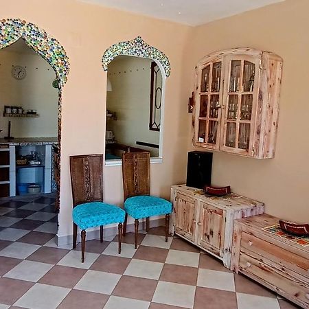 Bungalow Con Encanto, 100M2, A 800 M De La Playa El Campello Exterior photo