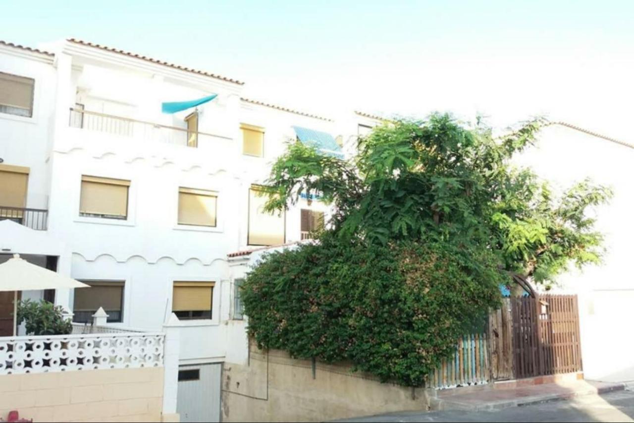 Bungalow Con Encanto, 100M2, A 800 M De La Playa El Campello Exterior photo
