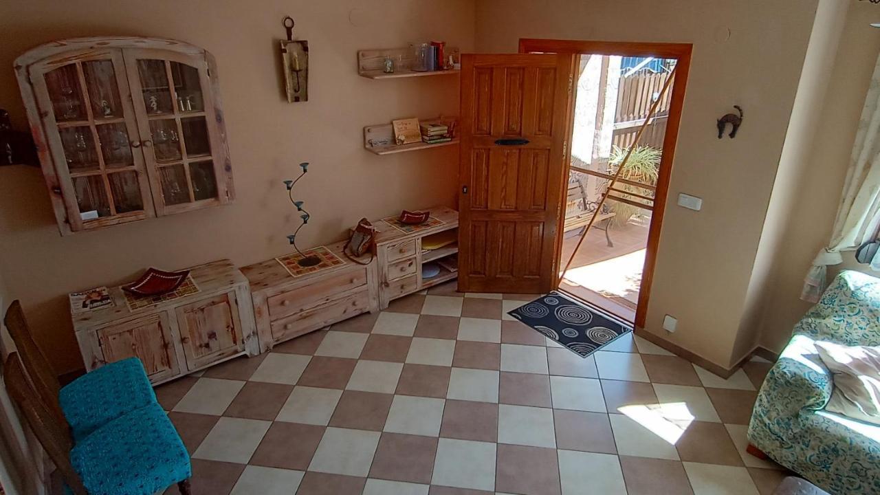 Bungalow Con Encanto, 100M2, A 800 M De La Playa El Campello Exterior photo